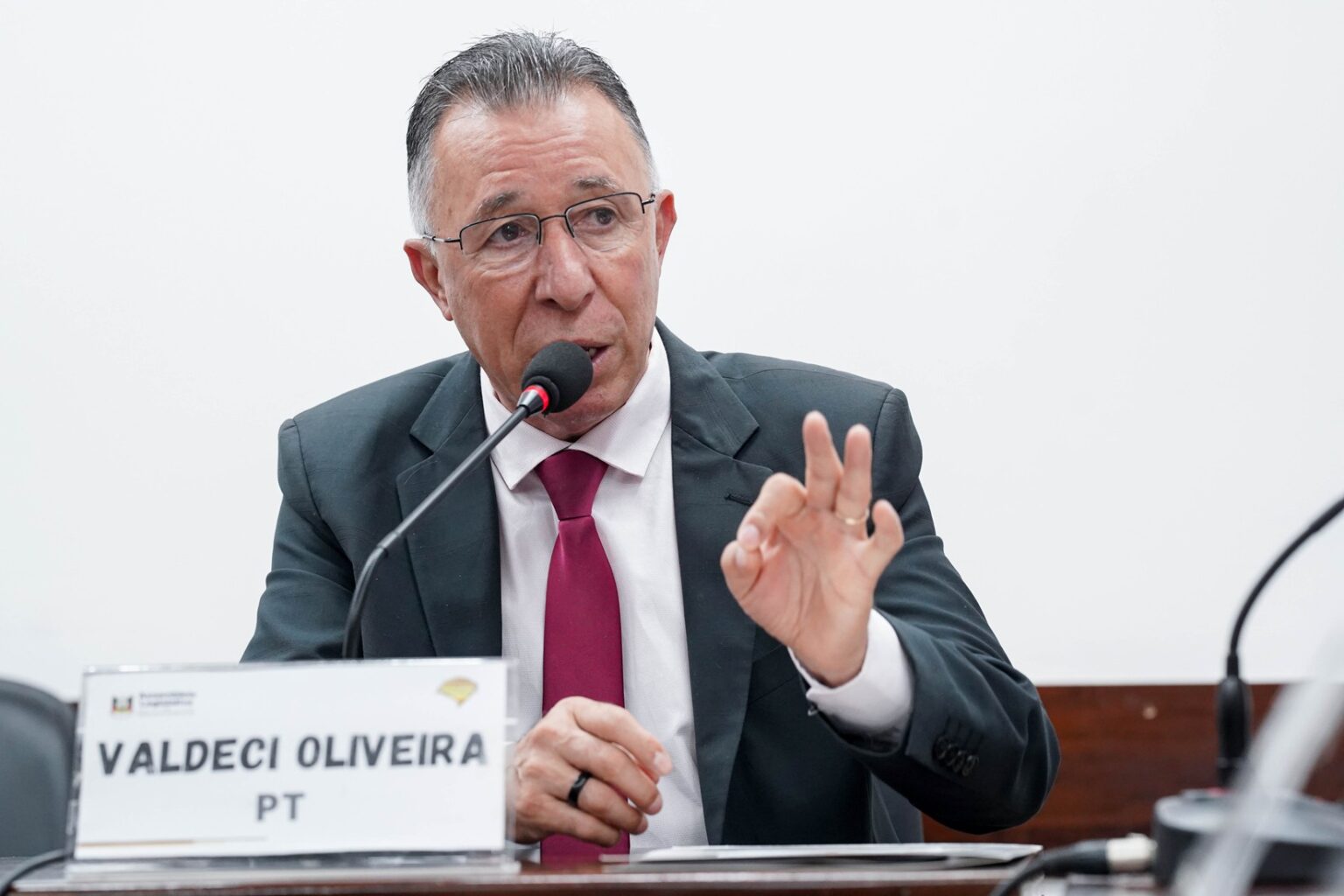 Valdeci acompanha visita do presidente Lula e participa de reuniões sobre a RSC-287 e o Polo Naval