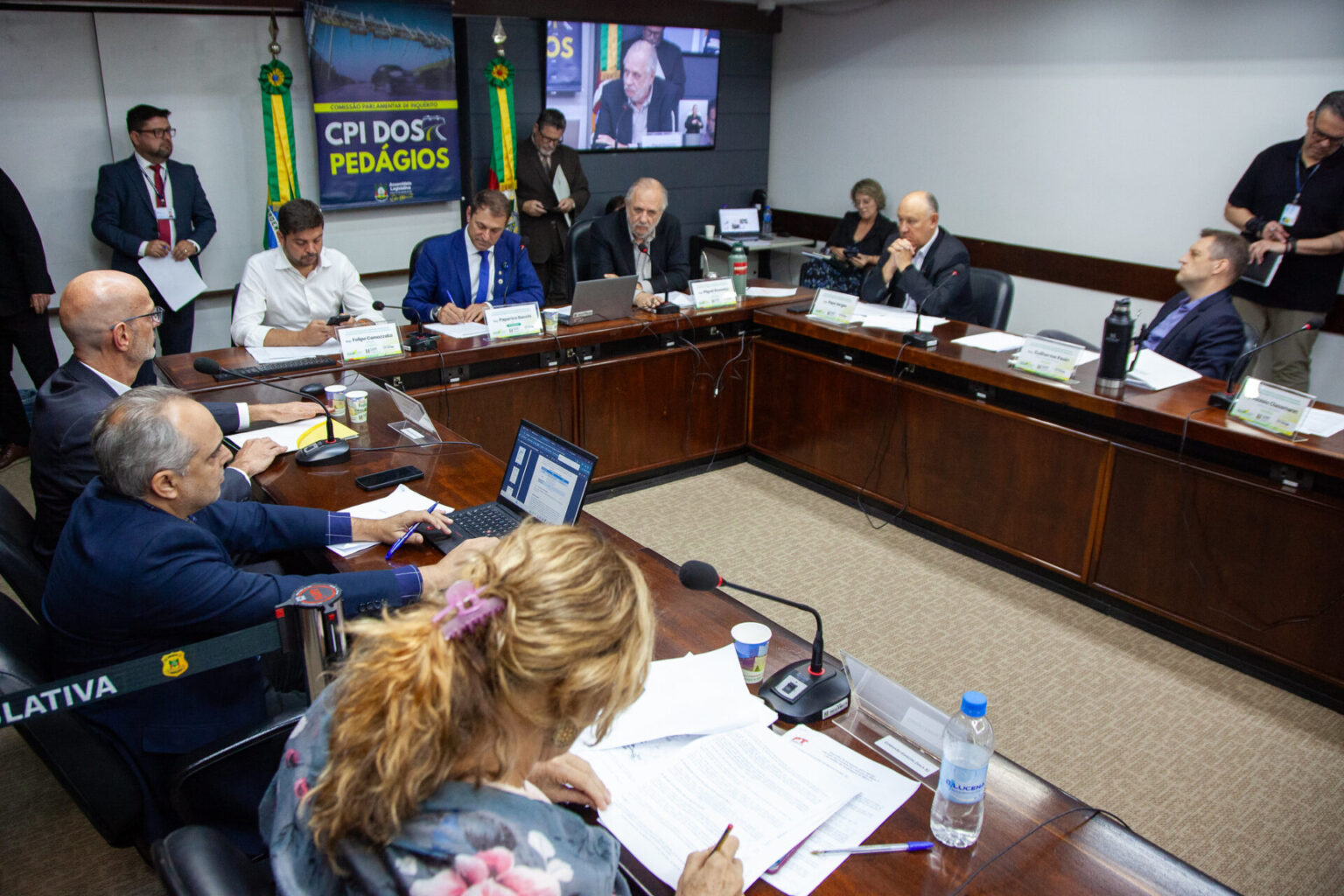 Com aumento de tarifas e ausência de obras no Bloco 3, bancada do PT/PCdoB pede suspensão do edital do Bloco 2