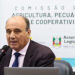 Zé Nunes comenta impactos da guerra do Oriente Médio na avicultura gaúcha