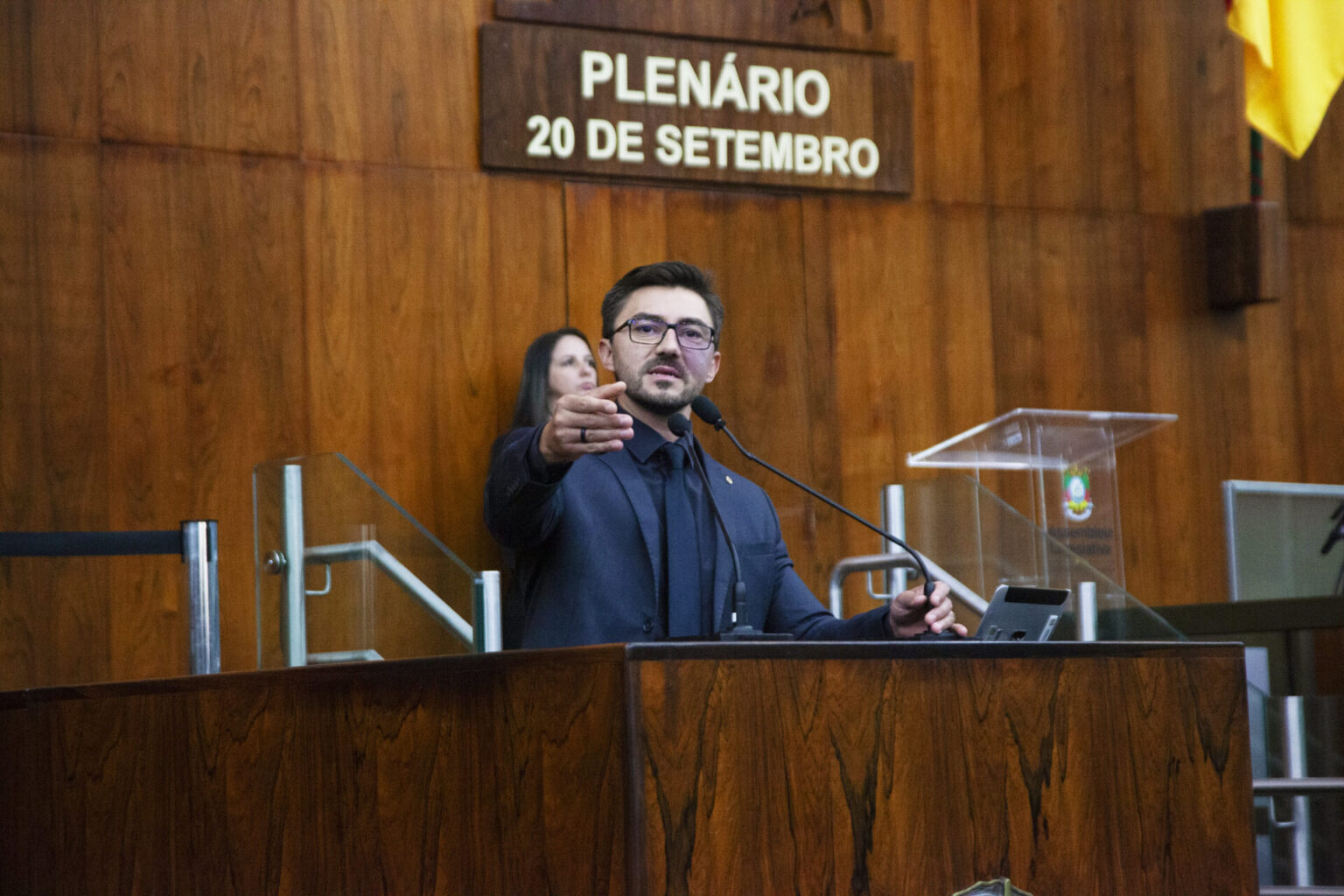 Projeto que cria o Dia das Cozinhas Solidárias e Comunitárias no RS avança na Assembleia