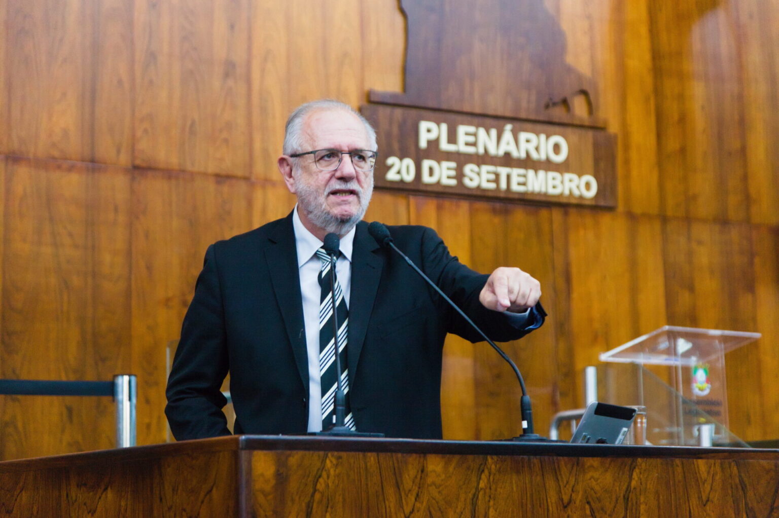 Assembleia Legislativa promove audiência pública para apurar desabastecimento de diesel no RS