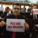 Assembleia aprova proposta de Jeferson que garante assistência a órfãos de feminicídios