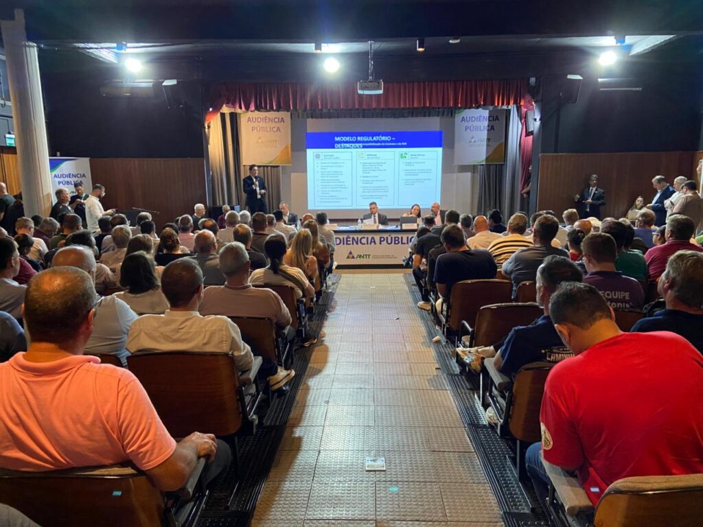 Zé Nunes defende tarifas justas em audiência sobre pedágios em Pelotas