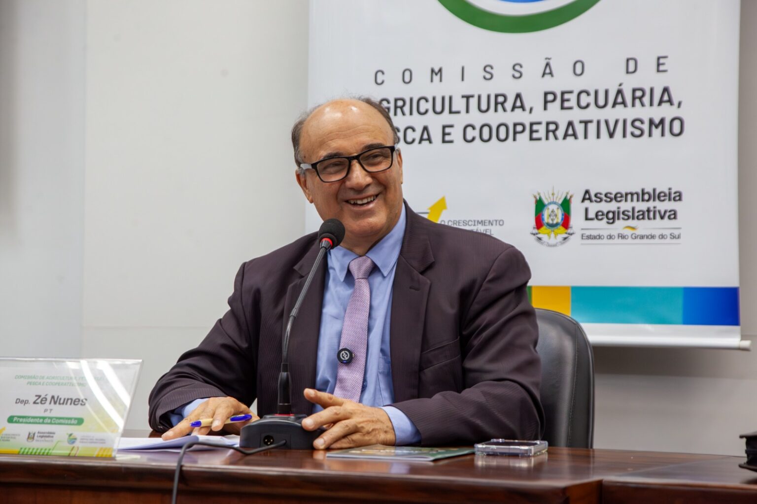 Deputado Zé Nunes instala Frente Parlamentar em Defesa da Agricultura Familiar Deputado Zé Nunes instala Frente Parlamentar em Defesa da Agricultura Familiar