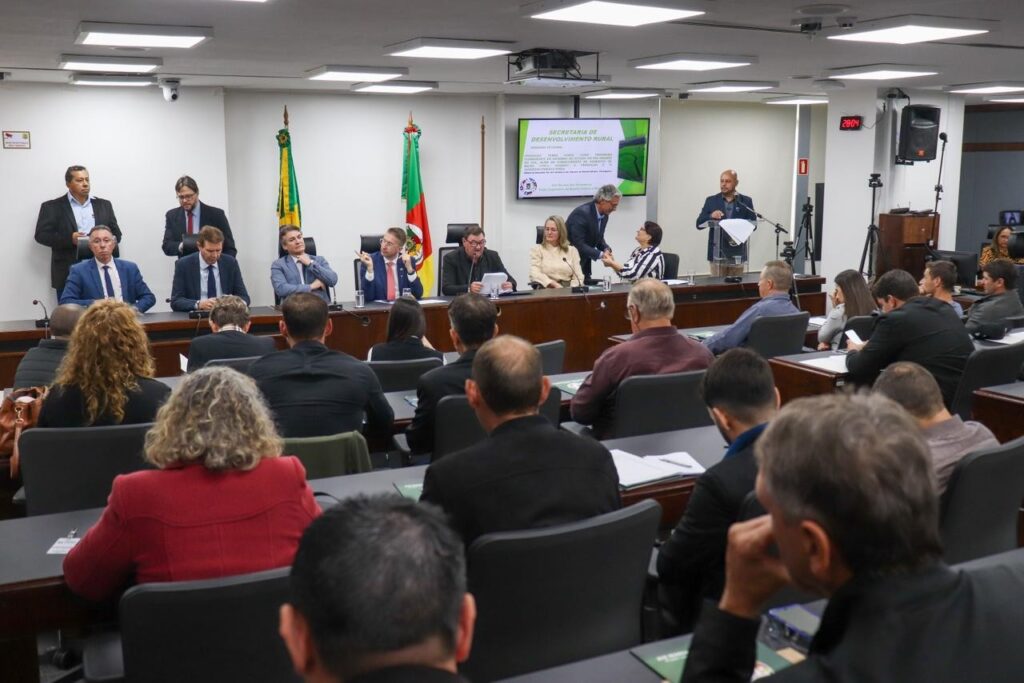 Na abertura da 19ª Marcha da Quarta Colônia, Valdeci destaca luta pela RSC-287