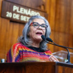 Assembleia aprova Comissão Especial de Stela Farias para apurar caos no abastecimento de água no RS