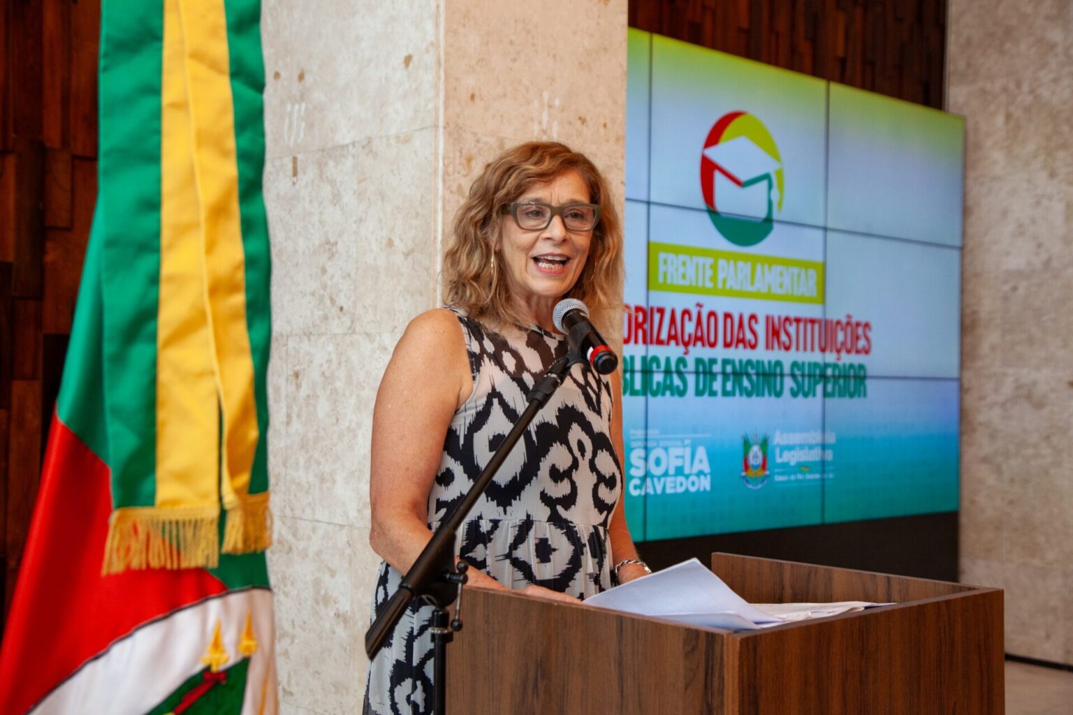 Iniciativa da deputada Sofia Cavedon visa diagnosticar e fortalecer as Universidades públicas Iniciativa da deputada Sofia Cavedon visa diagnosticar e fortalecer as Universidades públicas