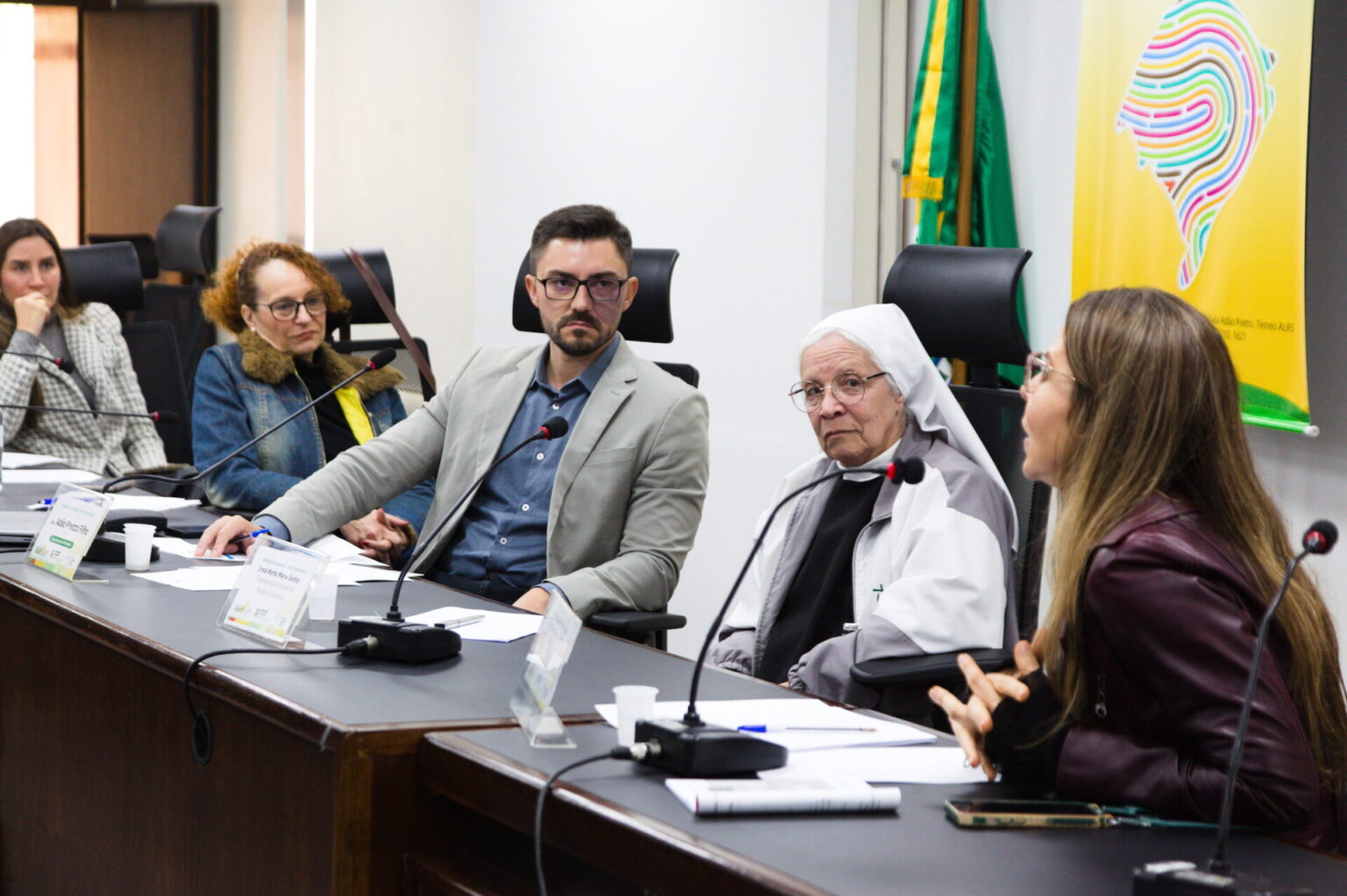 Audiência da CCDH expõe condições precárias em presídios femininos Audiência da CCDH expõe condições precárias em presídios femininos