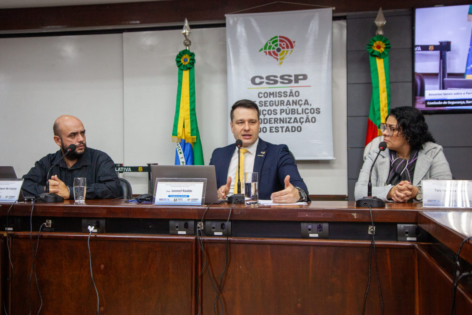 Leonel Radde critica PPPs nas escolas públicas e cobra transparência do governo Leite