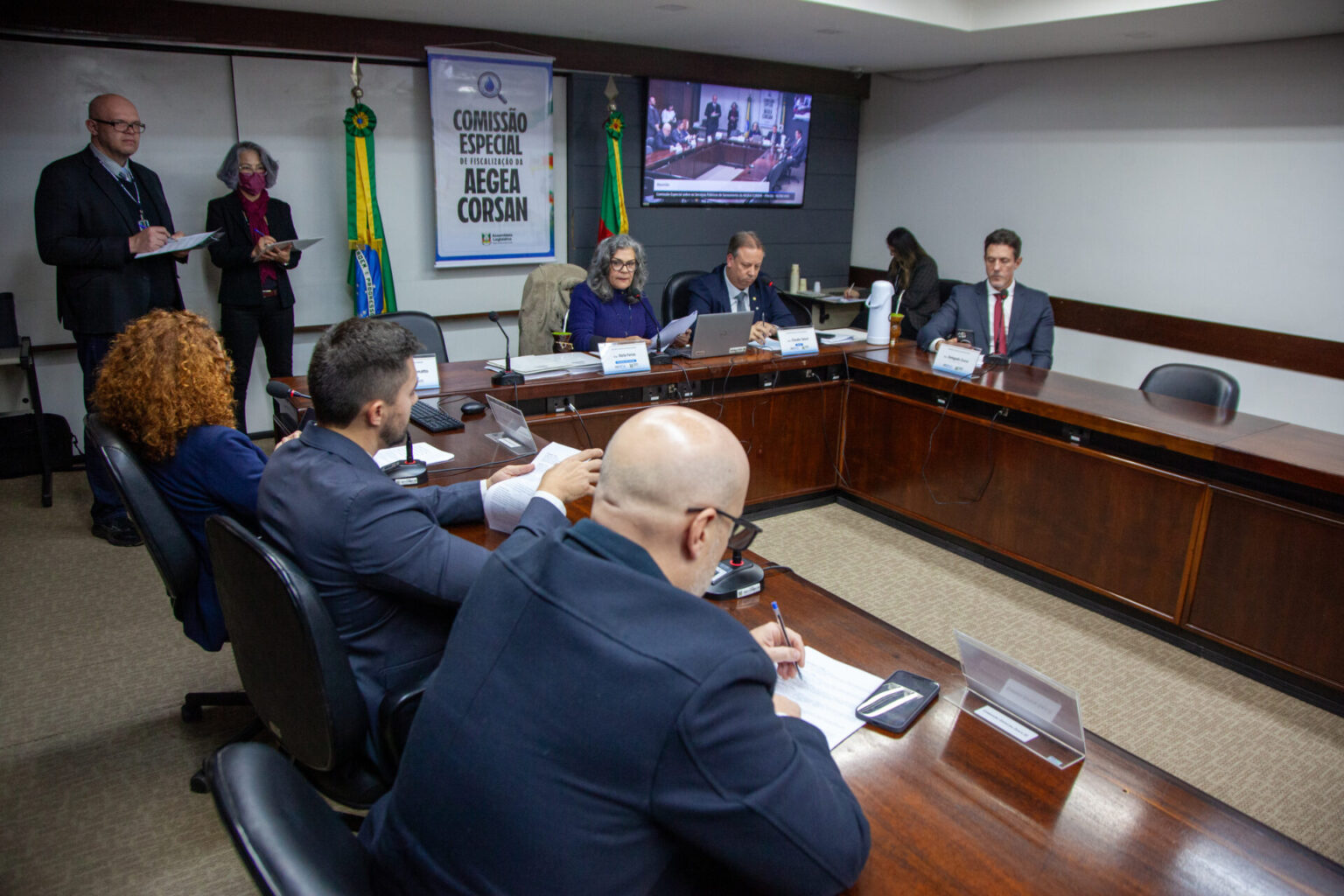 Comissão Especial aprova audiências Públicas e determina que Aegea/Corsan preste informações Comissão Especial aprova audiências Públicas e determina que Aegea/Corsan preste informações