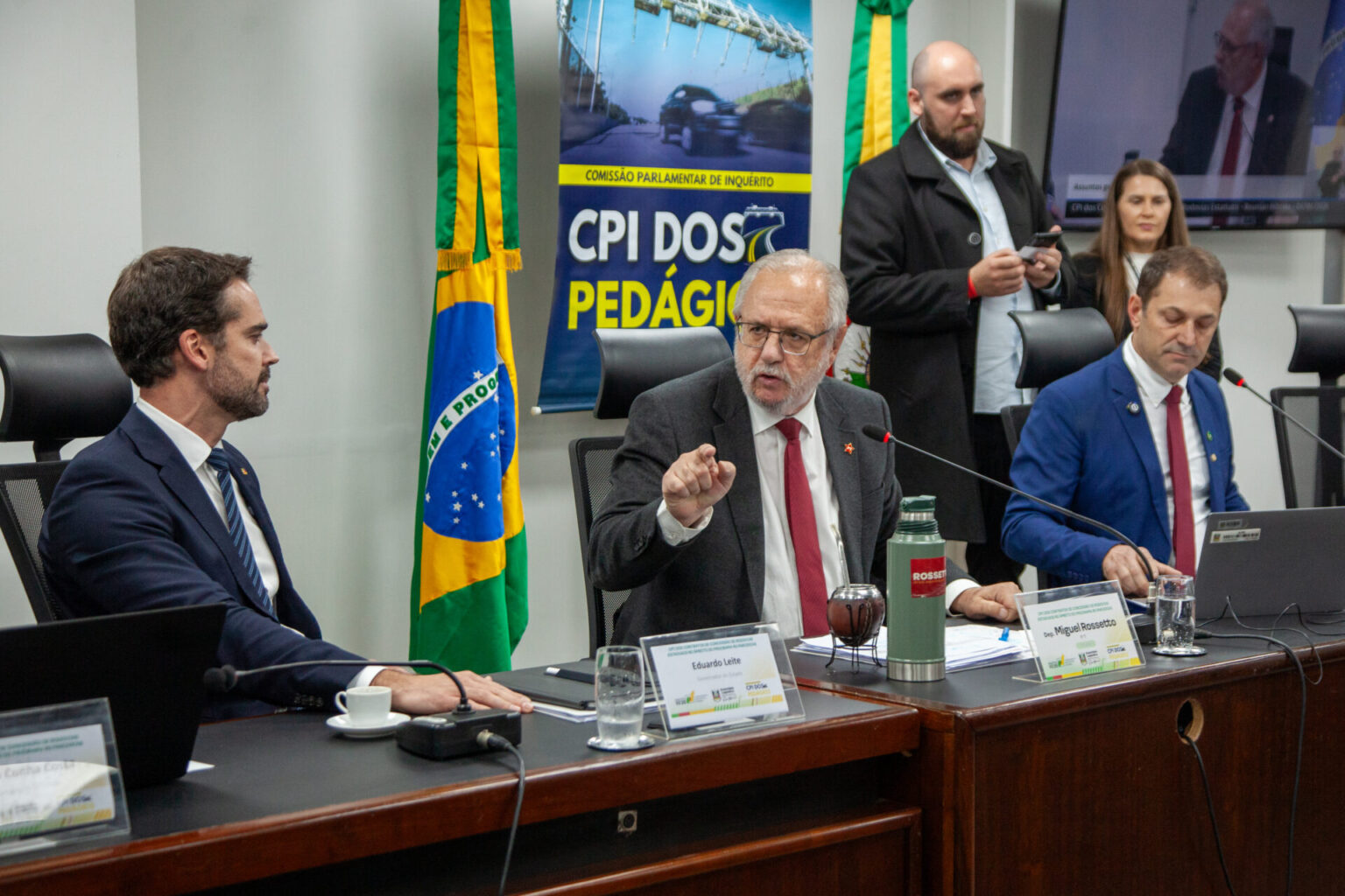Bancada do PT questiona fracasso dos leilões, altas tarifas e ausência de obras nas concessões em depoimento de Eduardo Leite
