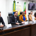 Comissão de Direitos Humanos recebe denuncia de perseguição política e demissão de professor em Bento Gonçalves