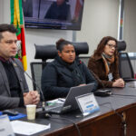 Trabalhadores da Atenção Primária denunciam cortes salariais de até 60% em audiência na Comissão de Segurança