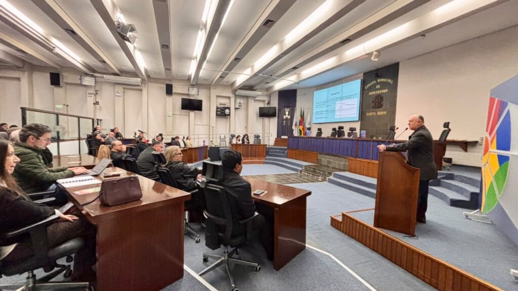 Pepe apresenta em Santa Maria projeto que reúne contribuições da Região Central para o futuro do RS Pepe apresenta em Santa Maria projeto que reúne contribuições da Região Central para o futuro do RS