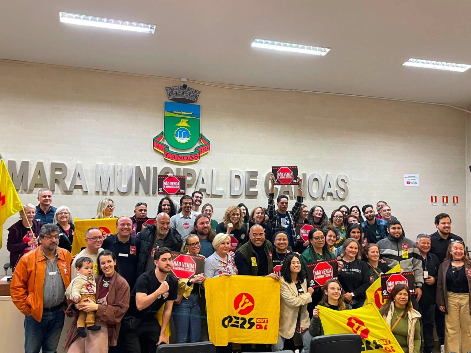 Audiência pública em Canoas reforça mobilização contra terceirização de escolas estaduais Audiência pública em Canoas reforça mobilização contra terceirização de escolas estaduais