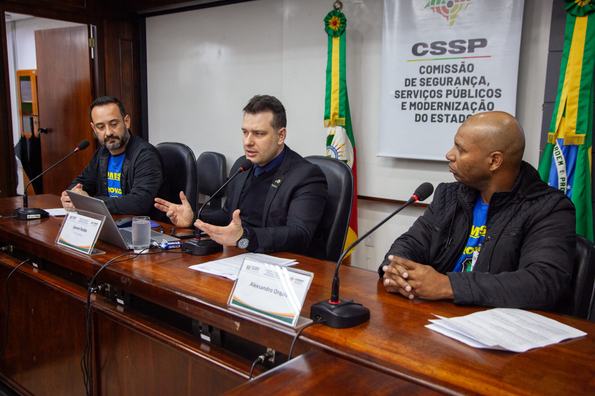 Aprovados no concurso da Fase cobram reforço no efetivo e criticam gastos com horas extras
