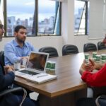 Eleito para a Câmara Federal, Valdeci visita prefeito de Santa Maria e reforça parceria local e regional